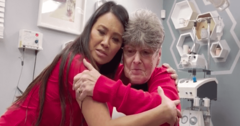 'Dr Pimple Popper' Season Squeezings: A mom gets rid of 45 cysts and granny Marylin's free of potato-like lump