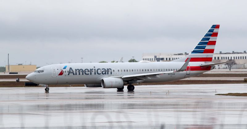 American Airlines pilot threatens to ‘dump’ maskless MAGAs in Kansas over incessant ‘USA’ chant: ‘I don’t care’