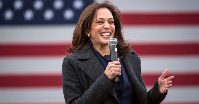 Will Kamala Harris wear a sari to her vice-president inauguration? Internet feels she will 'look stunning in it'