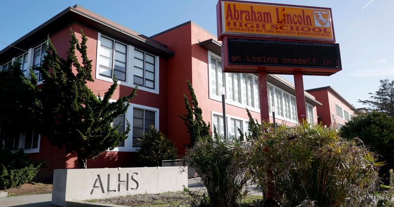 44 San Francisco schools honoring Washington, Lincoln and others to be renamed, board slammed for 'crazy cancel culture'