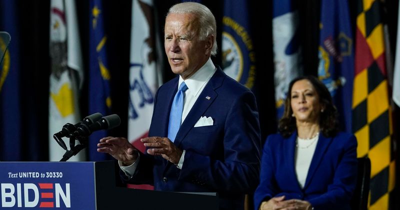 Joe Biden and Kamala Harris's close bond 'won't last' for four years, says expert: 'All VPs want the top job'