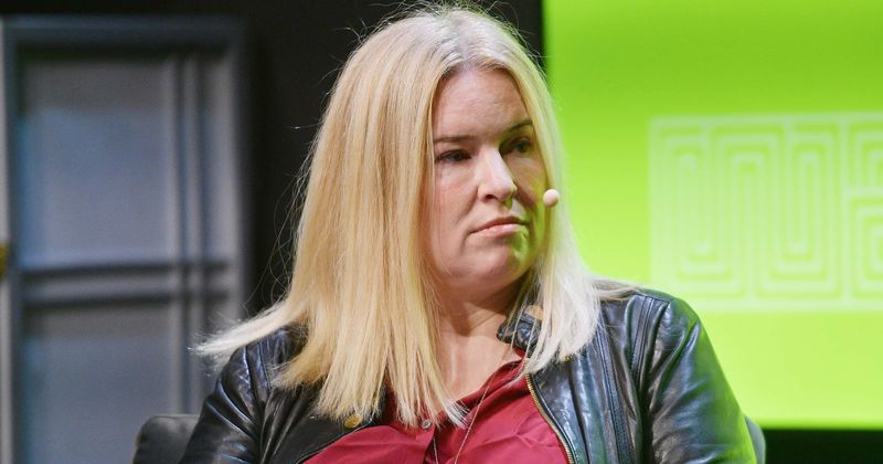 Who is Virginia Heffernan? LA Times columnist dubbed 'elitist a**h*le' for jabs against pro-Trump neighbors
