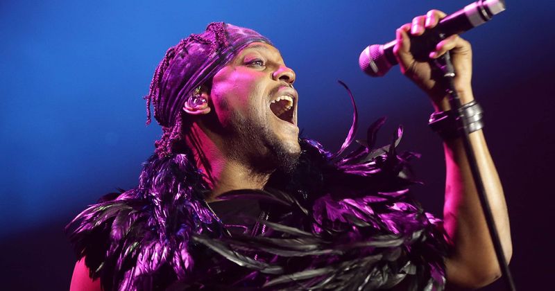 D'Angelo or his 'Friends', who will win Verzuz Battle? Date, time, how to live stream and all about singer's comeback event