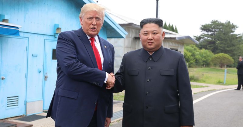 Trump offered Kim Jong-un ride on Air Force One after nuclear talks failed in 2019, NK leader declined: Source