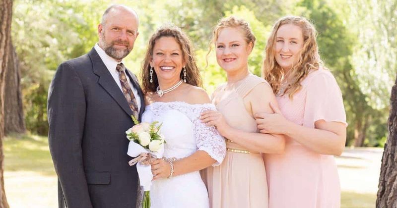 How many wives does Jeff Alldredge have? 'Seeking Sister Wife' star has fathered 15 kids and hid his first wife