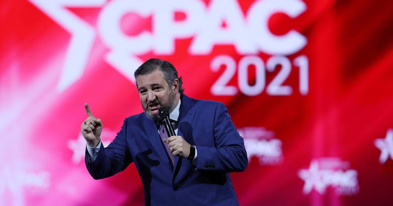 Ted Cruz yells 'freedom' at CPAC, Internet compares it to 'I Have a Scream' speech that 'canceled' Howard Dean