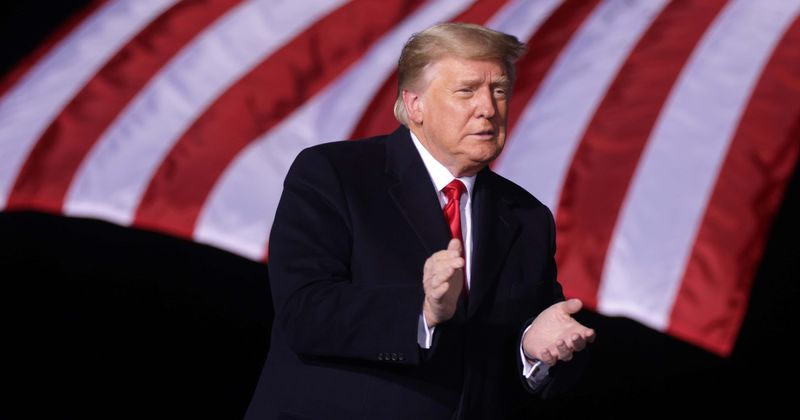Trump says he 'fully supports Republican Party' but won't let 'RINOS and fools' raise money using his name