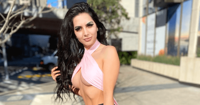 Who is Arna Kimiai? California anti-masker bullied Uber driver and posted TOPLESS defensive video
