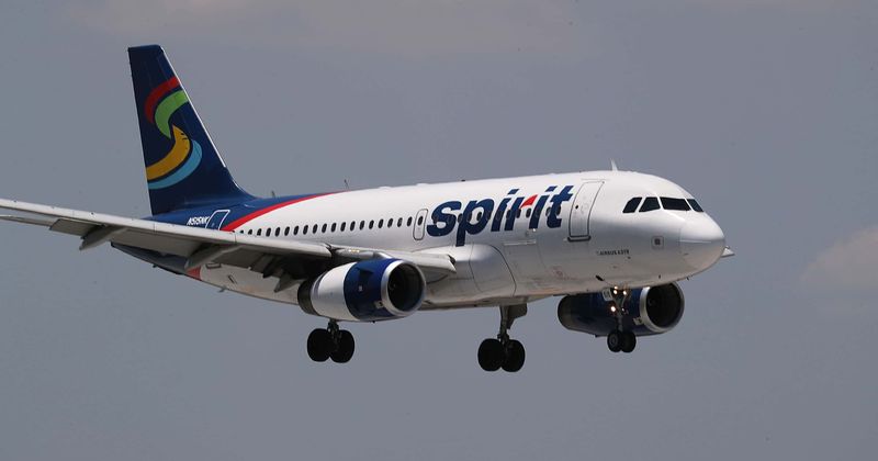 Spirit Airlines removes autistic boy, 4, from flight for not wearing mask, ignores doctor's note to exempt him
