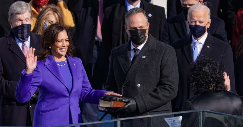 Fact check: Are vice presidents or even presidents required to return military salutes? Pentagon has the answer