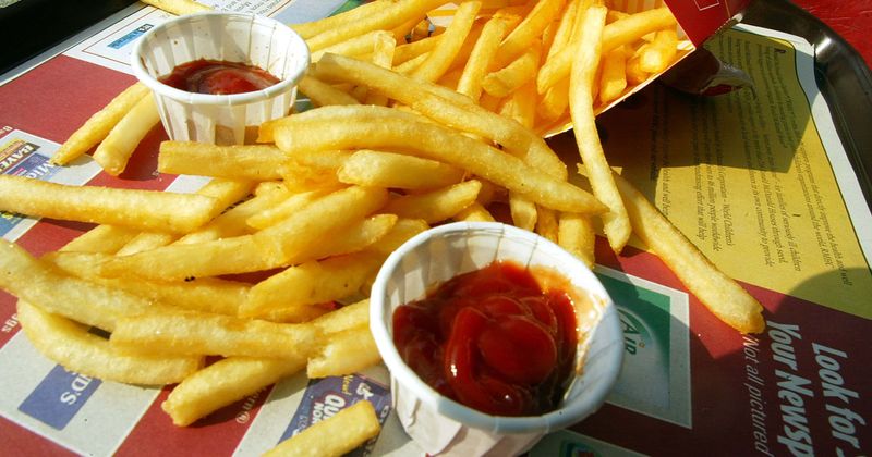 Red alert! Covid-19 pandemic leads to ketchup packet shortage, Internet jokes 'sauce another condiment'