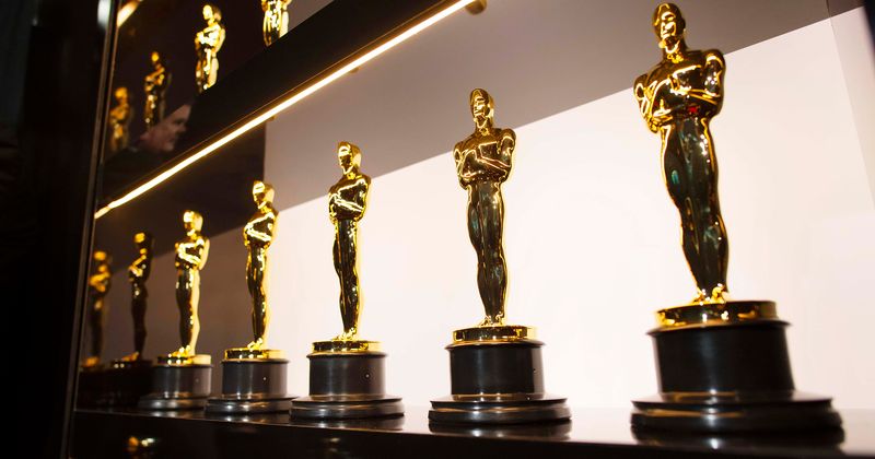 Oscars attendees to go maskless during telecast, Internet jokes 'guess Covid is taking a night off'
