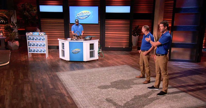 The Scrubbie on 'Shark Tank': What is the cost, who are the founders and is it really a copy of Scrub Daddy?