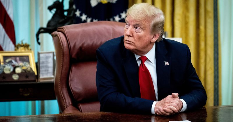 Donald Trump’s photo now in National Portrait Gallery, Internet asks 'strings attached to Putin’s photo?’