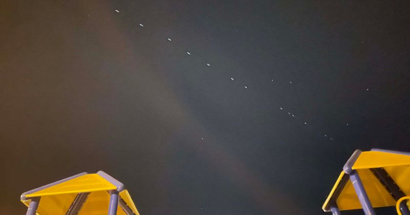 What is the mysterious greenlight in Las Vegas? Stunning pictures of SpaceX constellation take over Twitter