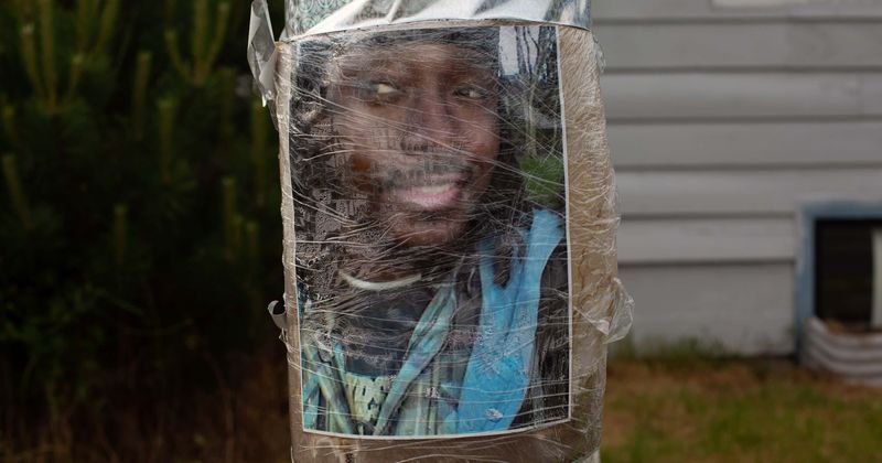 Monet Carter-Mixon: Manuel Ellis' sister says charges against cops 'a blessing'