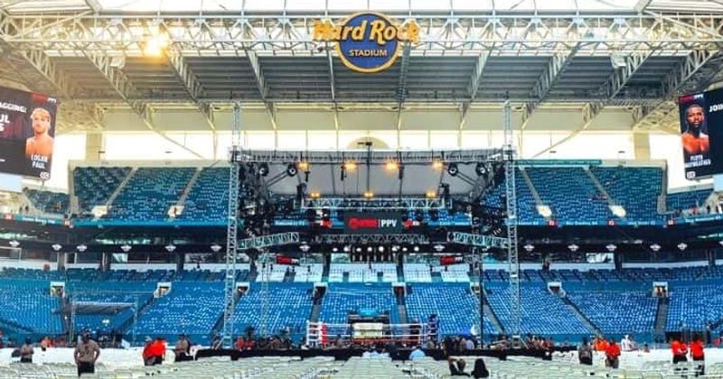 Floyd Mayweather vs Logan Paul: 'Never seen Hard Rock stadium so empty,' say fans