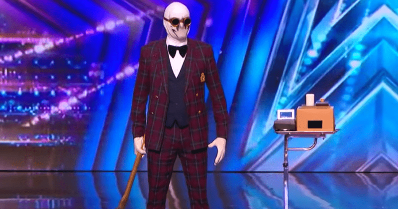 Who is Klek Entos? AGT's man in the bizarre mask is no stranger to talent shows