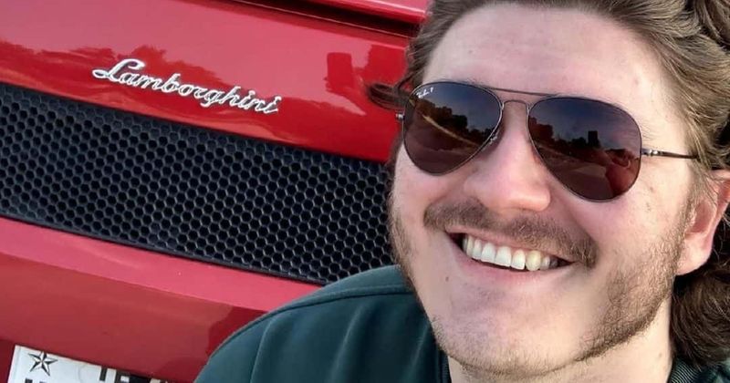 Who is Jschlatt? YouTuber leaves fans worried with 'Got arrested' Instagram post