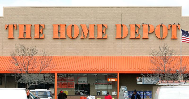Dickson City Police stop exorcism in Pennsylvania Home Depot lumber aisle!