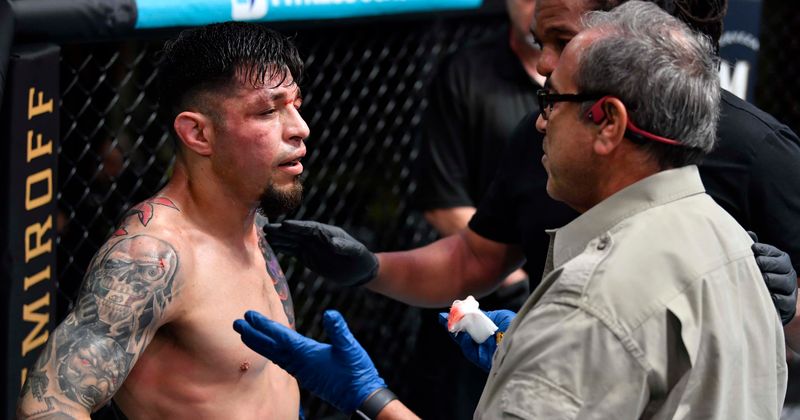 Is Daniel Pineda OK? Andre Fili's accidental eye poke ends UFC Vegas 30 bout