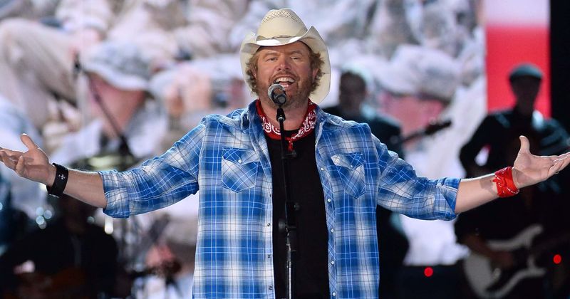 Toby Keith's 'Happy Birthday America, Whatever's Left of You' has fans crying