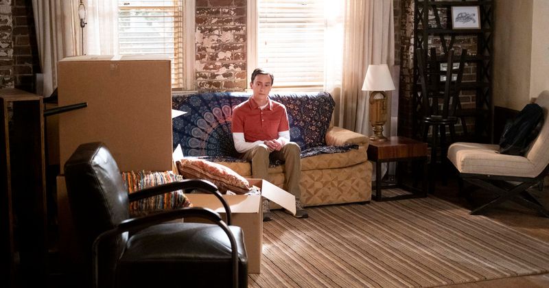 'Atypical' Full Cast List: Meet Keir Gilchrist, Jennifer Jason Leigh and other stars of Netflix show