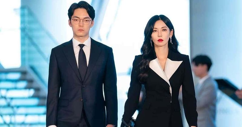'Penthouse 3: War in Life' Episode 6: Fans in shock as Seo-jin saved Logan Lee from death