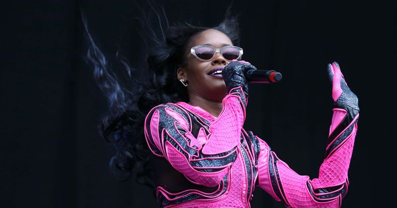 Who is Azealia Banks collaborating with? Trolls say ‘no one really famous likes her’