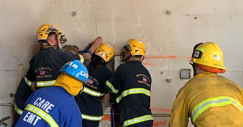 Naked California woman sandwiched between 2 buildings rescued in BIZARRE op