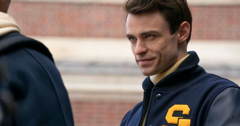 'Gossip Girl' Episode 2: Will Max Wolfe end up sleeping with teacher?
