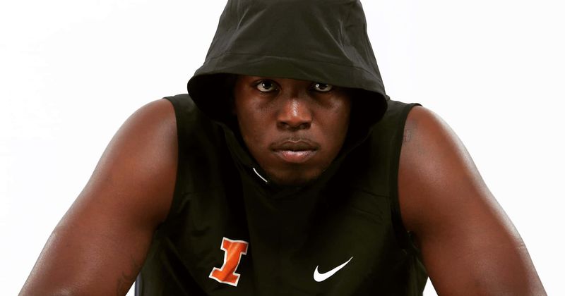 How did Bobby Roundtree die? Paralyzed Illinois college football star dies at 23
