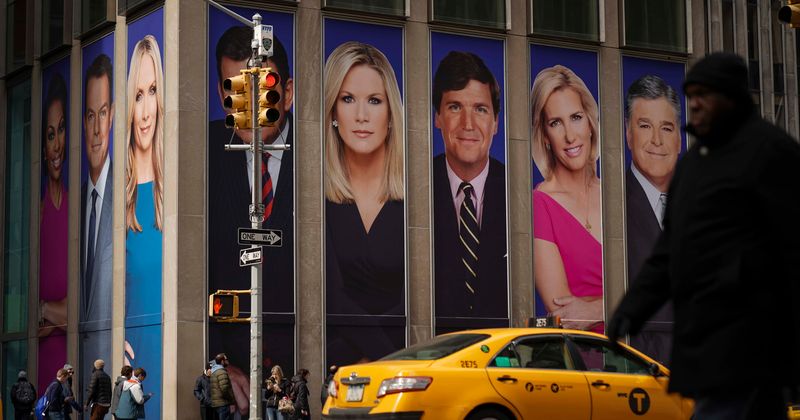 Fox News’ double standards: Employees quietly use vaccine passports despite attacking it on air