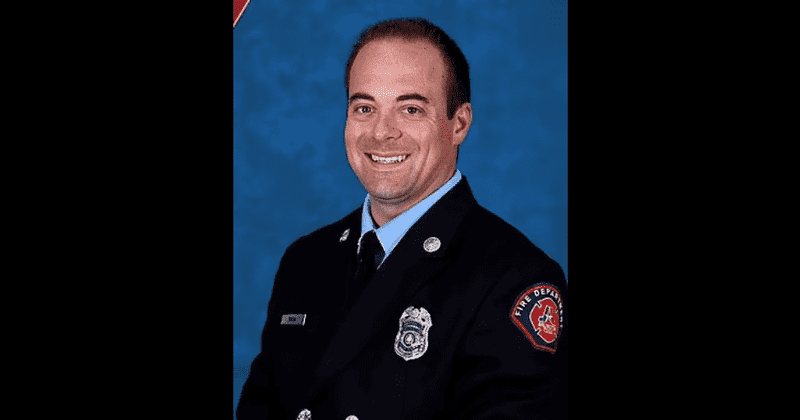 Elijah Snow's family shares post mortem photos with heavy bruising, cuts on firefighter's body