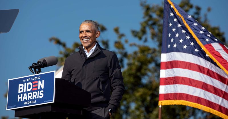 Obama slammed for dancing maskless at celebrity-packed birthday party: 'Hypocrisy at its finest'