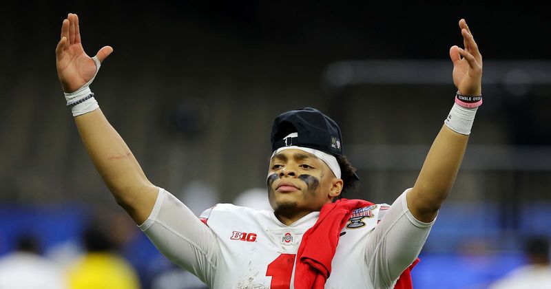 What is Justin Fields' net worth? Chicago Bears quarterback got $11M as signing bonus
