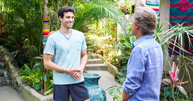 Will Joe Amabile leave? Fans say the 'Bachelor in Paradise' star has no game