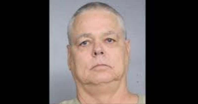 Scot Peterson: Parkland ex-school cop who let 17 students die in shooting claims 'I did my best'
