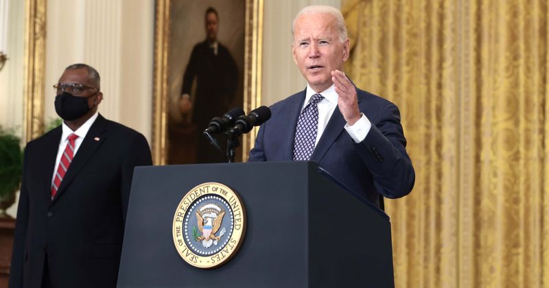 Joe Biden goes on HOLIDAY again! POTUS has worked for only 4 days during Afghan fiasco