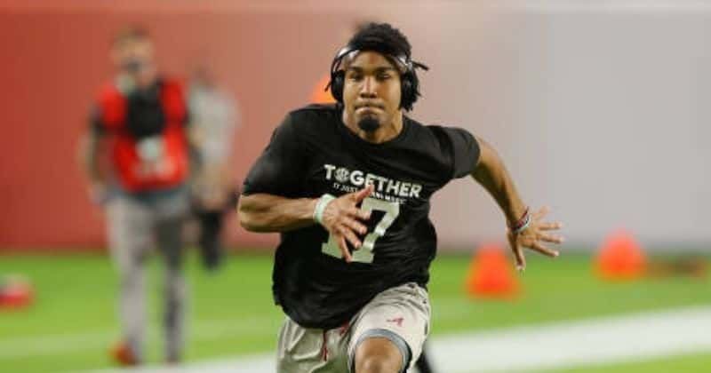 Jaylen Waddle's net worth: NFL player signed Miami Dolphins' contract with $27M