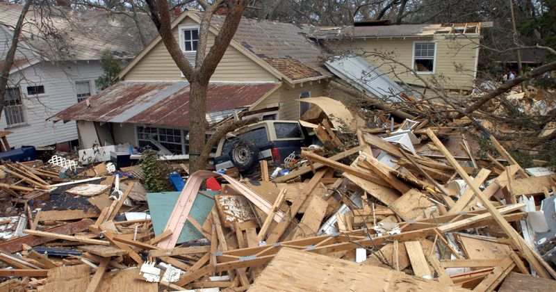 Hurricane Ida: emergency numbers, weather details to know as LA prepares for storm
