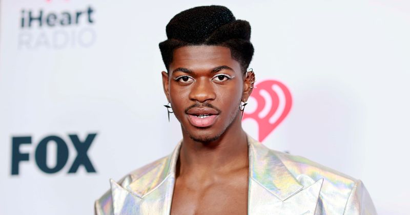 Lil Nas X slammed for 'giving head' to folks pre-saving album