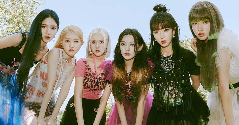 STAYC ‘Stereotype’: Rookie group sweeps charts, defies fashion standards for comeback