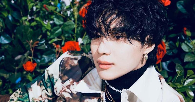 SHINee’s Taemin gifts Shawols hand-shaped jewelry holder despite being in military