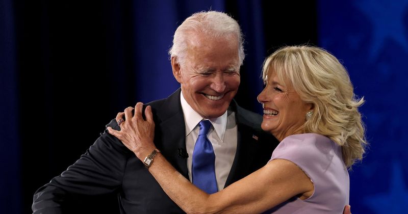 'Chad' Joe Biden cracks racy wife joke, sense of humor applauded