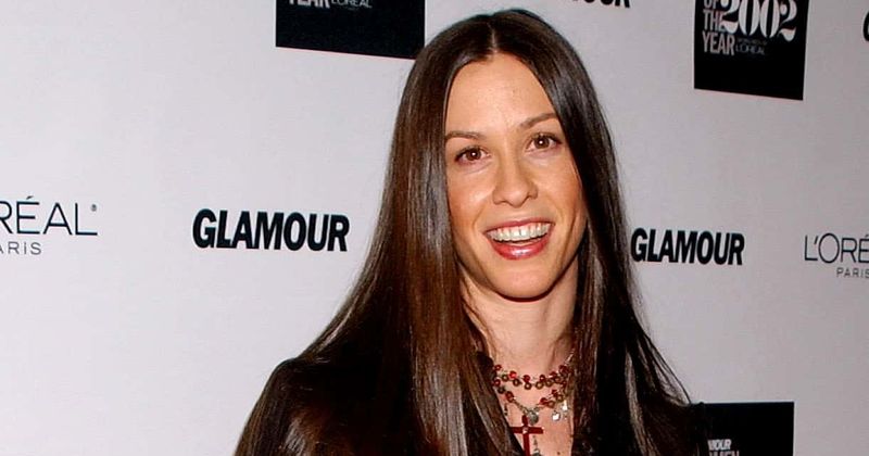 Alanis Morissette disowns HBO documentary 'Jagged' detailing her rape at 15