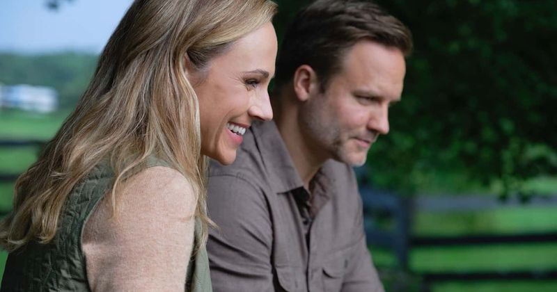 'Taking the Reins' Review: Hallmark movie successfully gets you warm and fuzzy