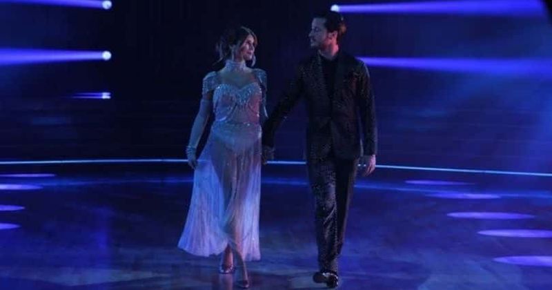 'DWTS' Season 30: Judges praise Olivia Jade as trolls say 'she bribed her way in'