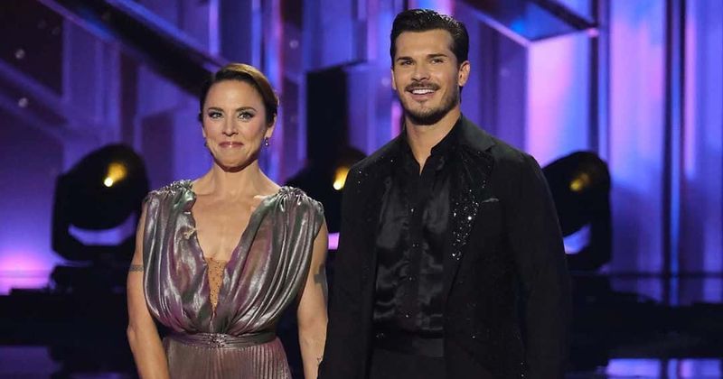 'DWTS' Season 30: Mel C nails foxtrot, receives a special message from Ringo Starr