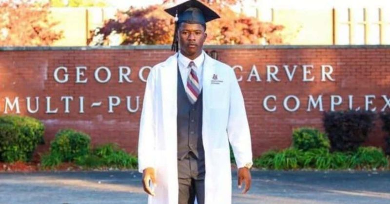 Jelani Day: 5 things you need to know about Illinois University graduate's death